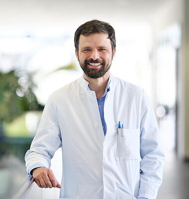 Prof. Dr. Lorenz Thurner, Innere Medizin I des UKS